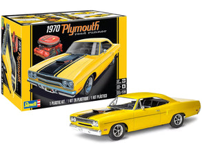 Level 4 Model Kit 1970 Plymouth Road Runner 1/24 Scale Model by Revell-4