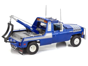 Level 4 Model Kit 1979 GMC Wrecker Tow Truck 