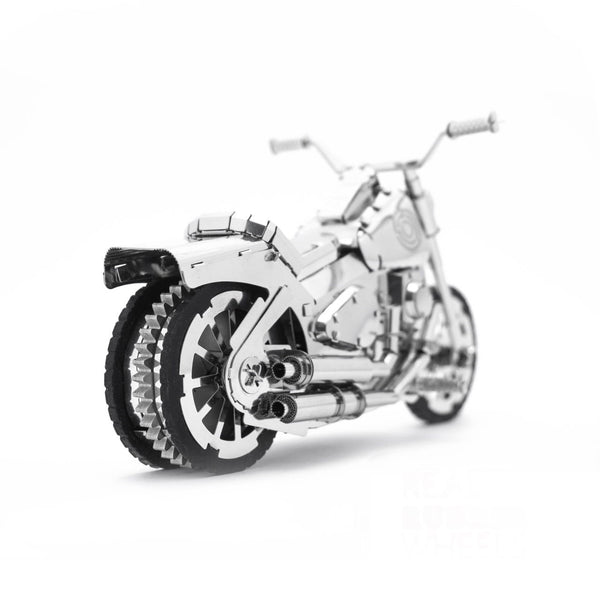 Metal Time Roadway Fantasy Harley Motorcycle – Metal Model Kit