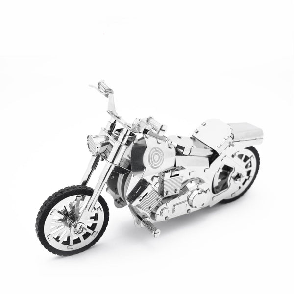 Metal Time Roadway Fantasy Harley Motorcycle – Metal Model Kit