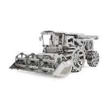 Metal Time Voracious Harvester Combine – Metal Model Kit