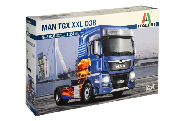 Italeri 1/24 MAN TGX XXL D38 box art