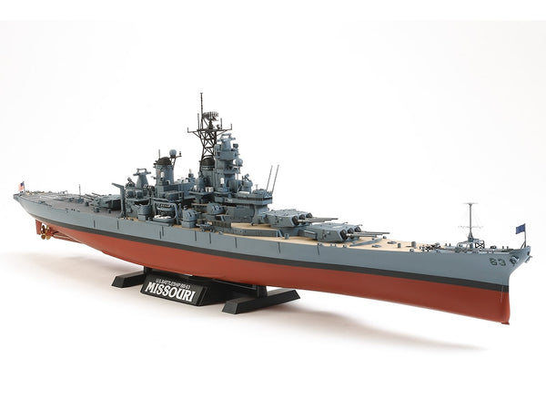 Tamiya 1/350 USS Missouri BB-63 model kit box art
