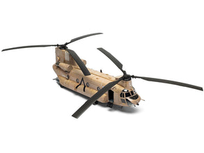 Level 3 Model Kit Boeing Chinook HC.1 Helicopter with 2 Scheme Options 1/72 Plastic Model Kit by Airfix-0