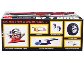 Skill 2 Model Kit 1957 Ford Thunderbird 3-in-1 Kit 1/25 Scale Model by AMT-1