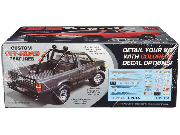 Skill 2 Model Kit 1992 Toyota 4x4 Pickup Truck (2023) 1/20 Scale Model by AMT-1