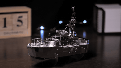 Metal Time Guardian of the Coasts Boat – Metal Model Kit