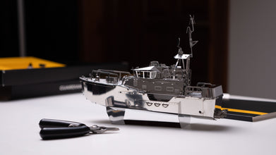 Metal Time Guardian of the Coasts Boat – Metal Model Kit