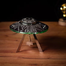 Metal Time Stellar Raiders UFO - Metal Model Kit