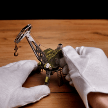 Metal Time Mighty Machine Crane – Metal Model Kit