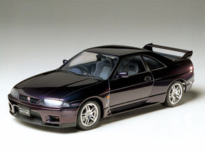 Model Kit Nissan Skyline GT-R V.Spec 1/24 Scale Model by Tamiya-1
