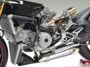 Model Kit Ducati 1199 Panigale S Motorcycle 1/12 Scale Model by Tamiya-3