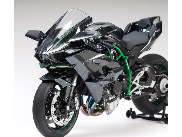 Model Kit Kawasaki Ninja H2R Motorcycle 1/12 Scale Model by Tamiya-1
