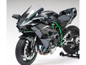 Model Kit Kawasaki Ninja H2R Motorcycle 1/12 Scale Model by Tamiya-1