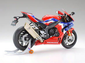 Model Kit Honda CBR1000RR-R Fireblade SP Motorcycle 1/12 Scale Model by Tamiya-4