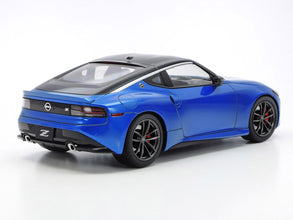 Model Kit Nissan Fairlady Z (RZ34) 1/24 Scale Model by Tamiya-2