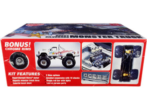 Skill 2 Model Kit Chevrolet Silverado 