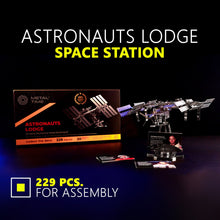 Metal Time Astronauts Lodge Space Station – Metal Model Kit