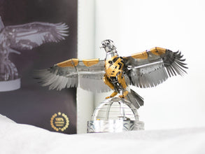 Metal Time The Great Eagle Golden Armor - Metal Model Kit