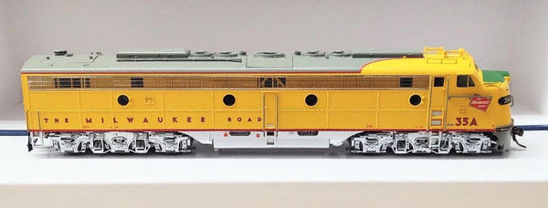 Rapido HO EMD E8A Milwaukee Road #35A